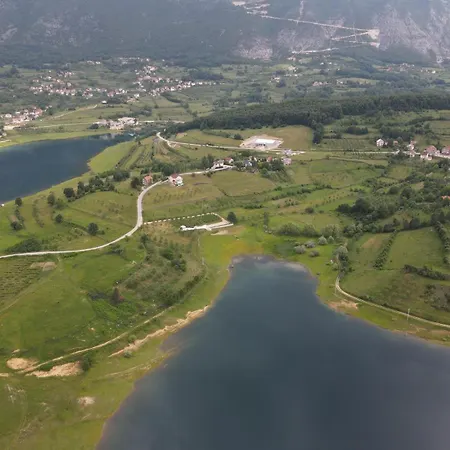 Autokamp Oaza Mira Rama Ripci